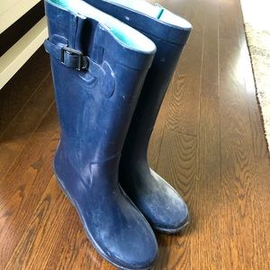 Rain boots